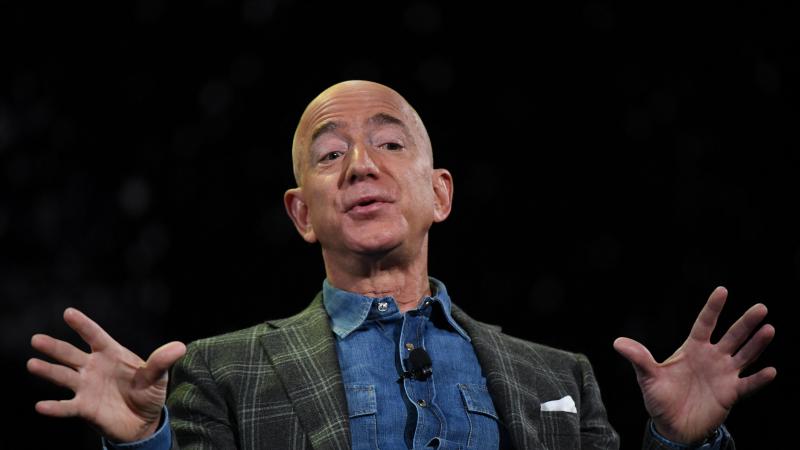 Jeff Bezos schenkt 200 miljoen dollar aan ruimtevaartmuseum