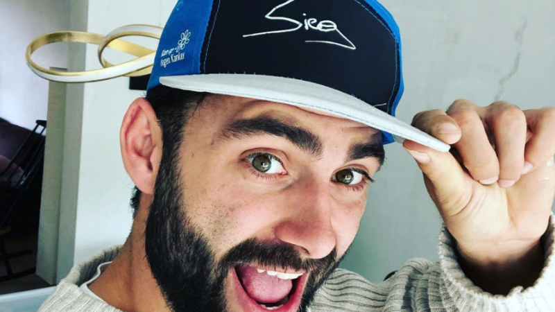 Sieg De Doncker deelt vertederend tafereel met pasgeboren dochtertje: «Ze lijkt meer en meer op haar papa» (foto)