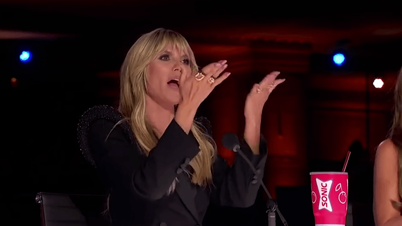 Kerel tart wetten van de zwaartekracht tijdens ‘America’s Got Talent’: “Magie bestaat echt!” (video)