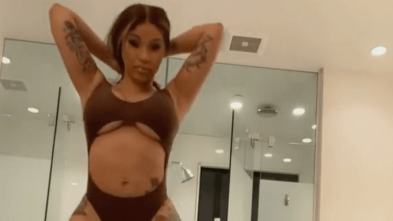 Cardi B laat zich van haar pikantste kant zien ter promotie van nieuwe single (foto)