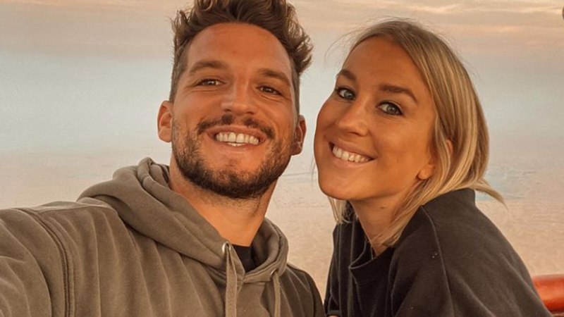 Kat Kerkhofs deelt intieme vakantiefoto’s. Maar fans maken zich zorgen over Dries Mertens: “Wat is er gebeurd?” (foto’s)