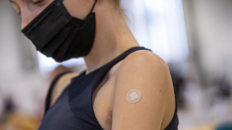 Dit vindt de Vlaming van verplichte vaccinatie voor het zorgpersoneel