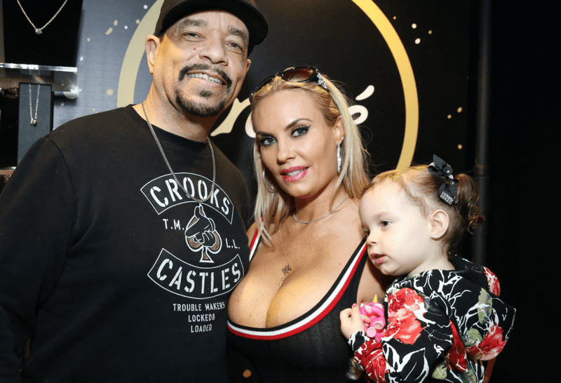 Coco Austin verdedigt borstvoeding voor haar 5-jarige dochter