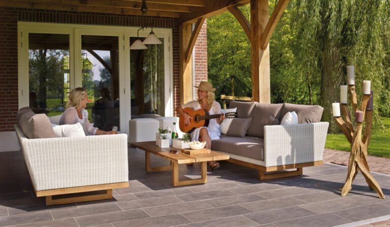 Thuis blijven met de familie deze zomer? Zo creëer jij een vakantiegevoel in eigen tuin!
