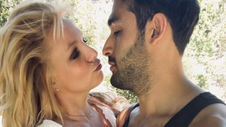 Partner van Britney Spears geeft fans hoop na prangende vraag: “Natuurlijk!”
