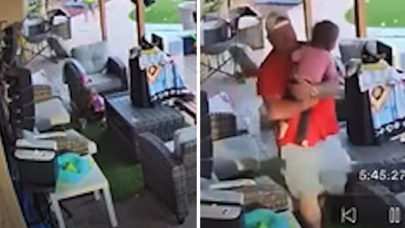 Vader ziet dochtertje met iets spelen, maar wanneer hij beseft wat het is: PANIEK! (video)