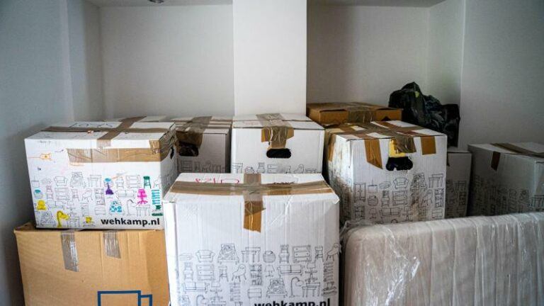 Help, verhuizen! Vijf tips om alles op wieltjes te laten lopen