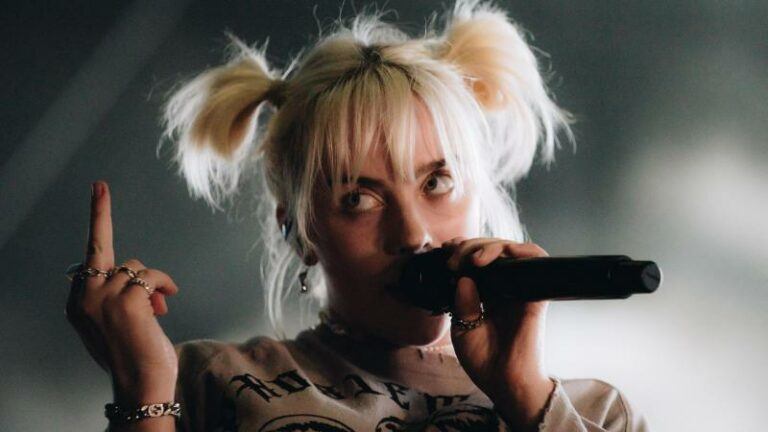 Billie Eilish creëert eigen parfumlijn