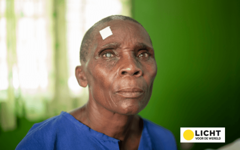 Blind door cataract?