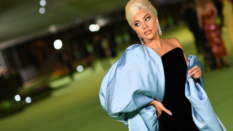 Lady Gaga gaat uit de kleren voor Vogue: «Wauw!» (foto)