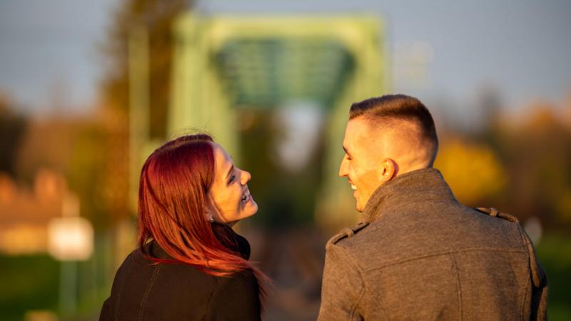 De nieuwste datingtrend ‘nuffing season’ zegt nee tegen vaste relaties