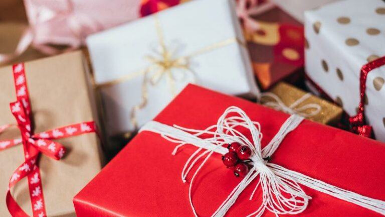 Zo kopen we dit jaar onze kerstcadeautjes