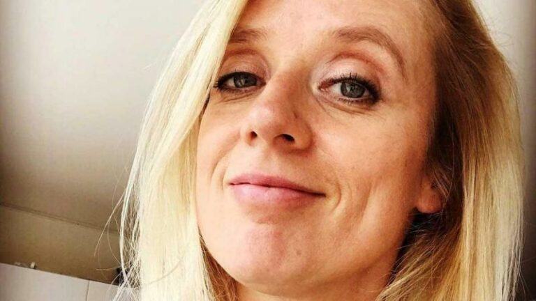 ‘Thuis’-actrice Vanya Wellens openhartig over seksleven: «Voor minder ga ik niet»
