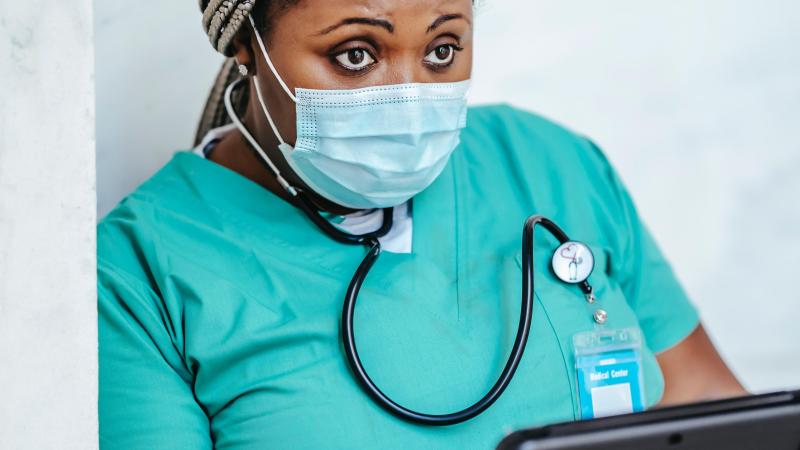 Zonder medisch diploma aan de slag in de zorg