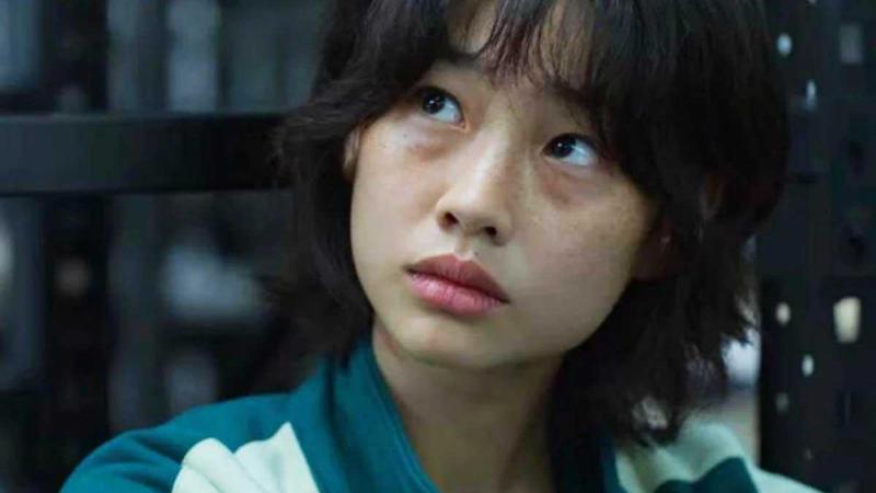 ‘Squid Game’-actrice HoYeon Jung poseert in doorzichtig ondergoed: «Oh mijn God, zo mooi!» (foto)