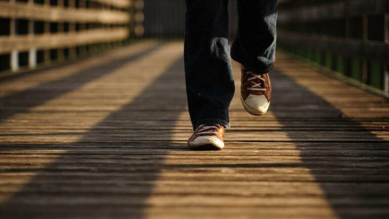 Wandelen maar! Een kwartier stevig doorstappen doet wonderen