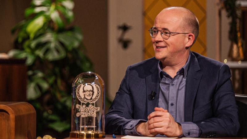 Realityprogramma ‘Hotel Romantiek’ verhuist naar DEZE zender