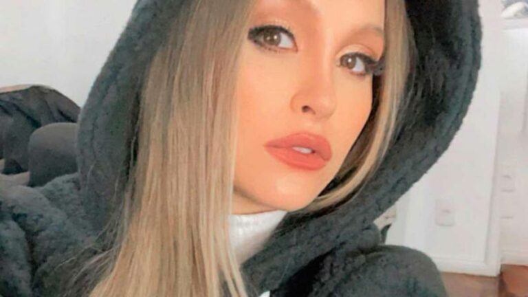 Actrice toont hotelkamer, maar ziet GÊNANT detail over het hoofd… (foto)