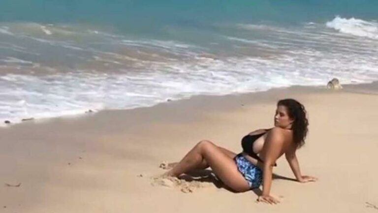 Model probeert te poseren voor perfecte foto, maar dan gebeurt DIT! (video)