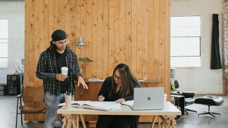 Een op zes vindt werk via familie of vrienden