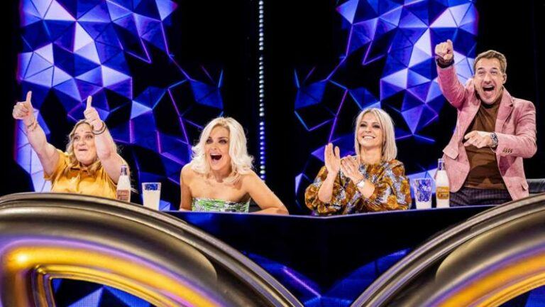 Kijkers van ‘The Masked Singer’ merken iets op bij Julie Van den Steen: «Zo jammer»