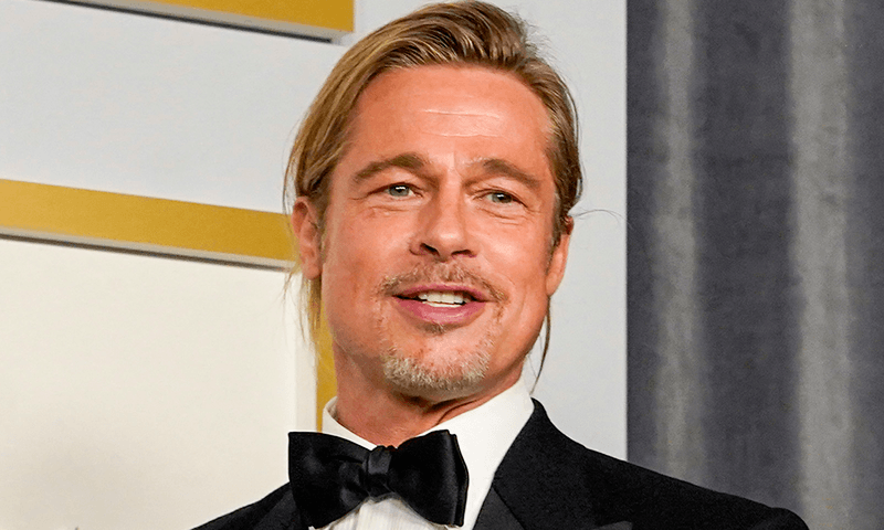 Is dit de 23 jaar jongere vriendin van steracteur Brad Pitt? (foto’s)