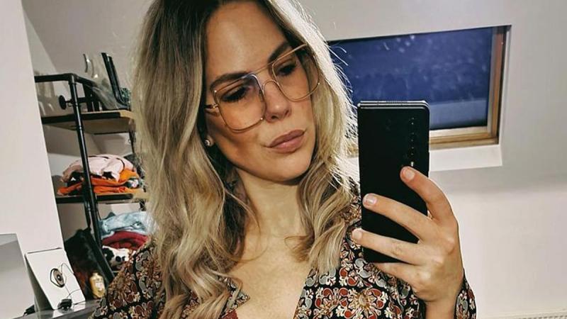 Eline De Munck verbaast volgers met doorzichtige outfit: «Mooi, maar iets te pikant» (foto)