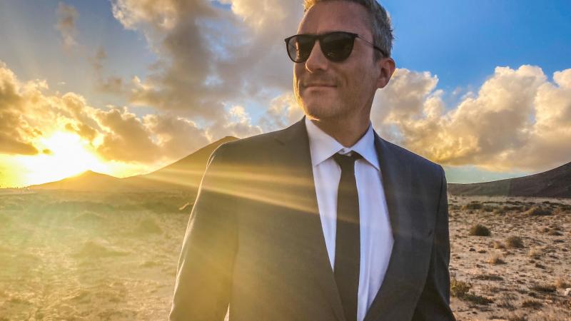 HIER gaat ‘De Mol’ dit seizoen naartoe, en zo had jij dat kunnen raden (video)