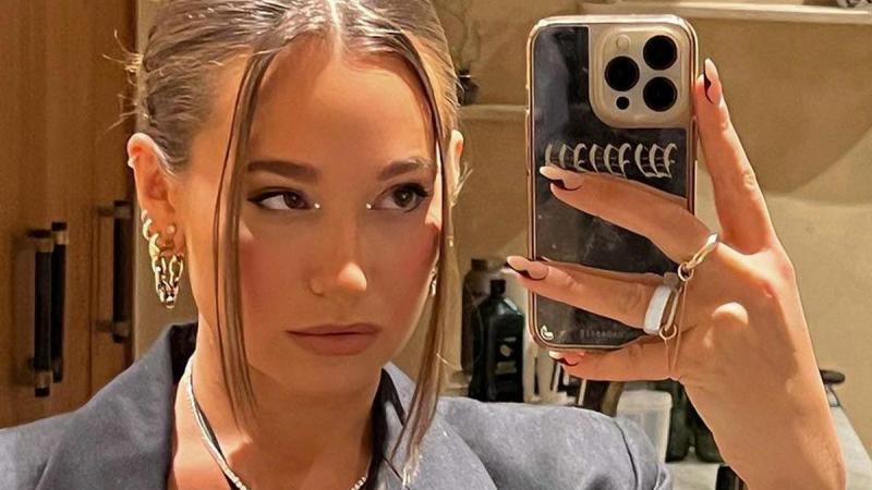 Ophef over influencer nadat ze het opneemt voor Oekraïne met bikinifoto: «Geen woorden voor»