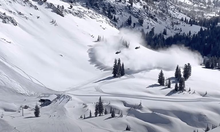 Helikopter maakt spectaculaire crash in skigebied, skiër legt alles vast op beeld (video)