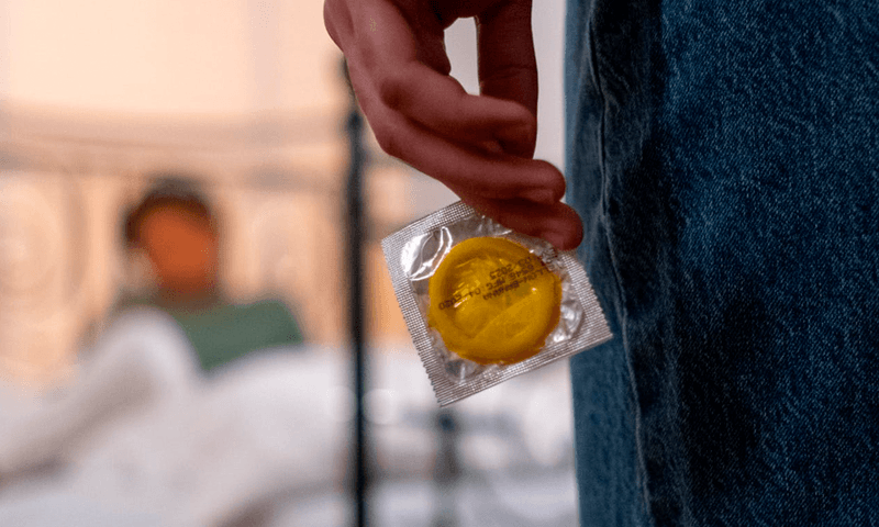 Gezicht van jonge vrouw raakt verlamd na orale seks: “Ik lachte het eerst gewoon weg”