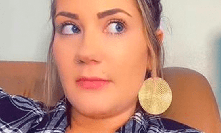 TikTok-mama doet discussie oplaaien: “Ja, ik geef mijn kinderen een pak rammel als ze niet luisteren” (video)