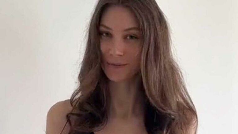 Influencer verbaast volgers met weinig verhullende jurk: «Ik zou me niet op mijn gemak voelen»