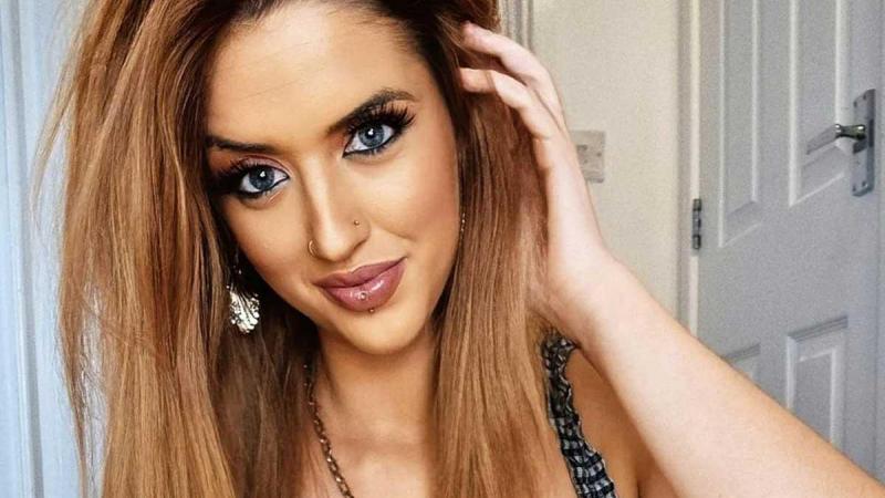 Moeder verkoopt gebruikte panty’s om rond te komen: «Het kan me niet schelen wat mensen ervan denken»