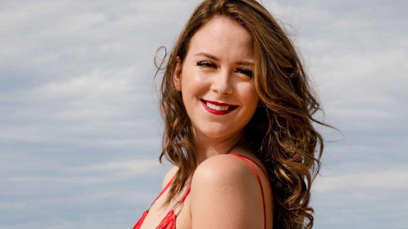 Margaux uit ‘De Bachelor’ deelt opvallende foto: «Ja, dit is mijn natuurlijke haarkleur»