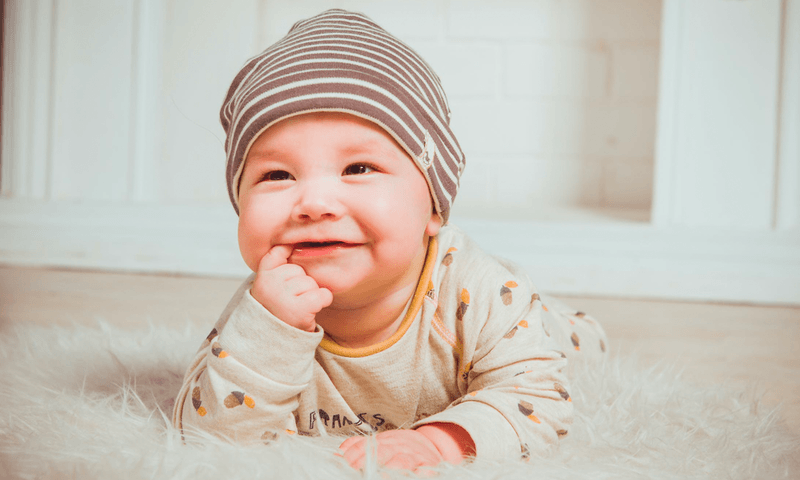 Wanhopige vrouw smeekt om raad: “Mijn zus wil haar baby een VRESELIJKE naam geven”