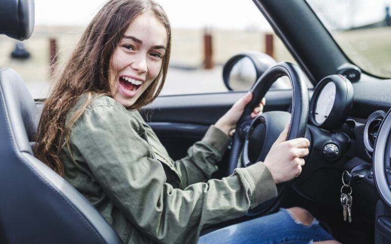 3 zaken die je moet weten voor het kopen van je eerste auto