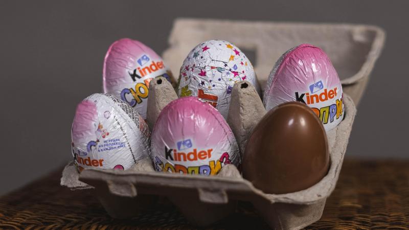 Al 125 salmonella-infecties vastgesteld door besmette Kinder Surprises: «Ferrero moet zijn verantwoordelijkheden nemen»