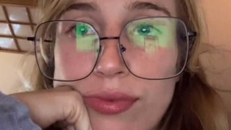 Vrouw zet appartement online te huur, maar ziet gênant detail over het hoofd: «Oh nee!» (foto)