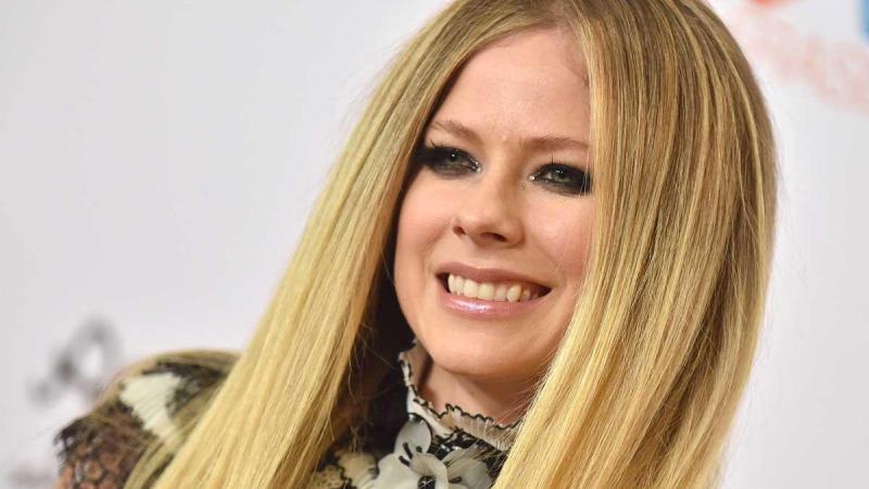 Avril Lavigne heeft HEUGLIJK nieuws: «Oh mijn God, proficiat!»