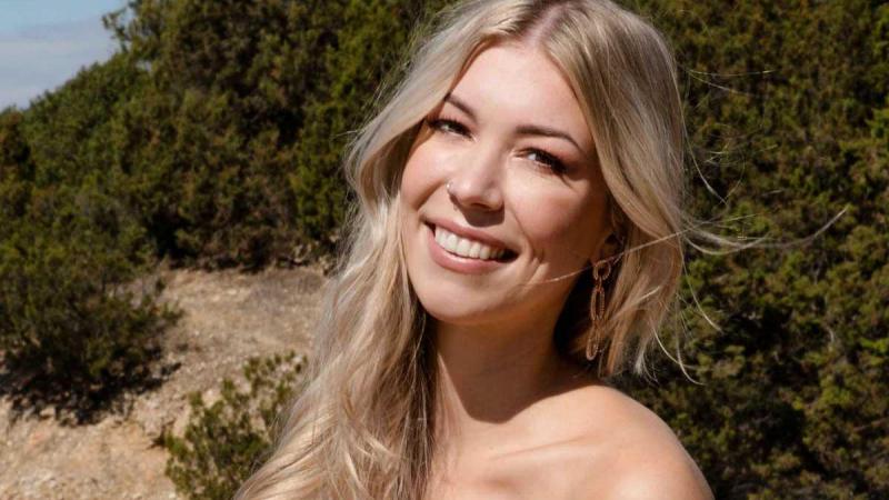 Esmée uit ‘De Bachelor’ reageert eerlijk op feit dat ze als enige nog niet gekust heeft met Fabrizio