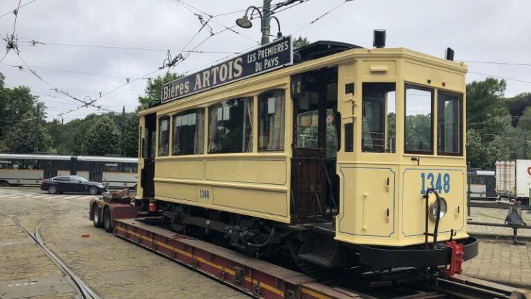 Vanaf vandaag kan je weer een ritje door Brussel maken met de retrotram