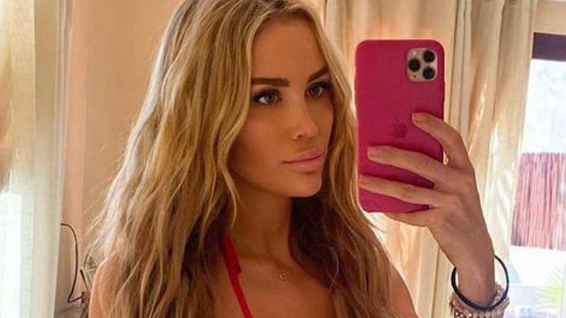 Anouk Matton probeert in bikini aandacht te trekken van manlief Dimitri Vegas: «Wat een gelukzak!»