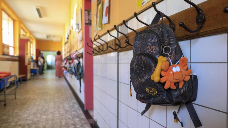 Buitenlesdagchallenge laat leerlingen kennismaken met de natuur: «We zitten te veel binnen»