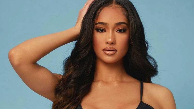 Hoog uitgesneden badpak krijgt hilarische reviews: «Het doet al pijn om er naar te kijken!»