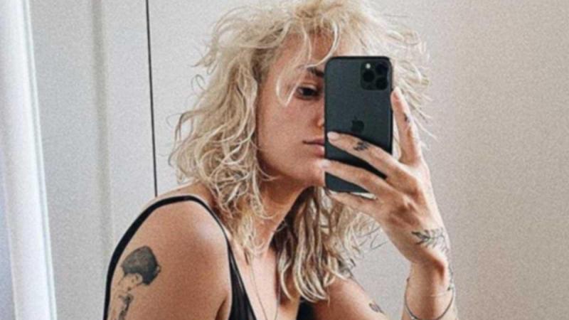 Jitske Van de Veire reageert op volger die haar eerlijke foto «niets om trots op te zijn» vindt