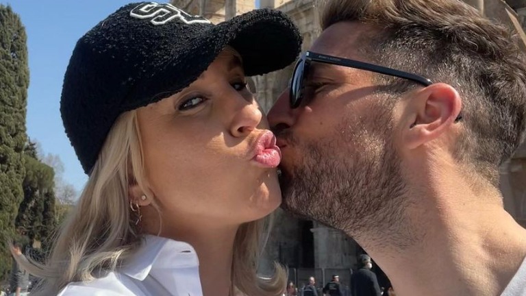Kat Kerkhofs deelt mooie foto met Dries en zoontje Ciro Romeo. Fans lovend: “Prachtig!”
