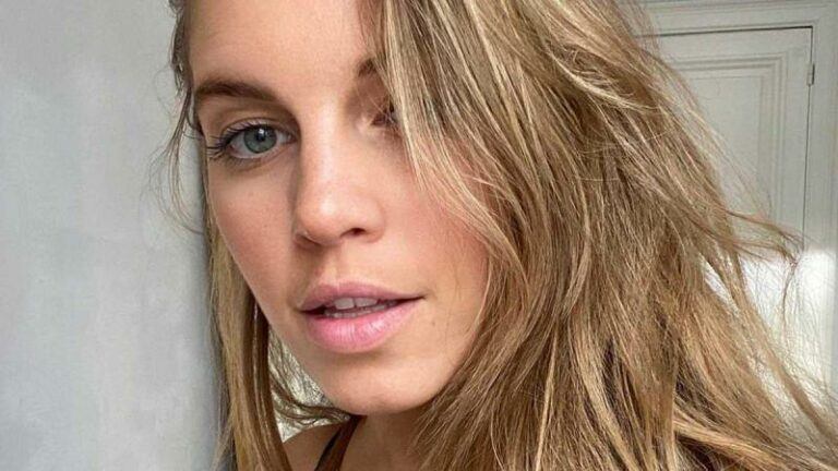 Bab Buelens poseert in bikini en toont litteken: «Iedereen zou dit moeten kunnen en durven» (foto)