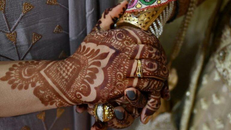 Debat over polygamie laait op in India nadat vrouw naar rechtbank trekt: «Ongrondwettelijk en barbaars»