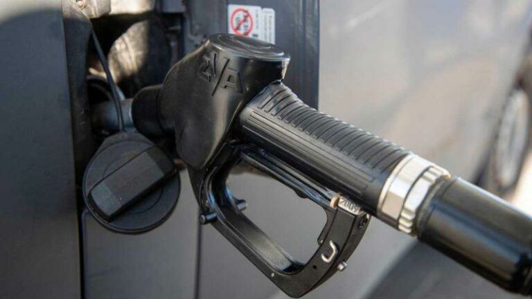 Diesel wordt vanaf morgen een stuk goedkoper